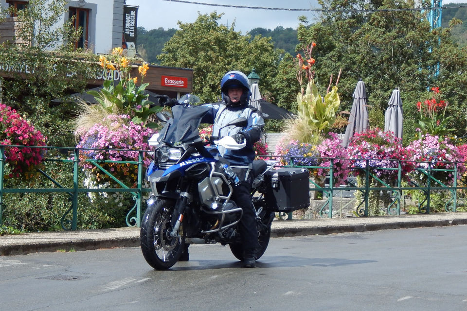 Motorrijbewijspoint Den Bosch examengarantie AVB en AVD